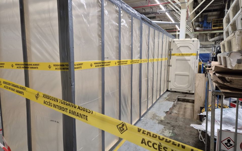 Asbestsanering fabriekshal Smurfit Eerbeek